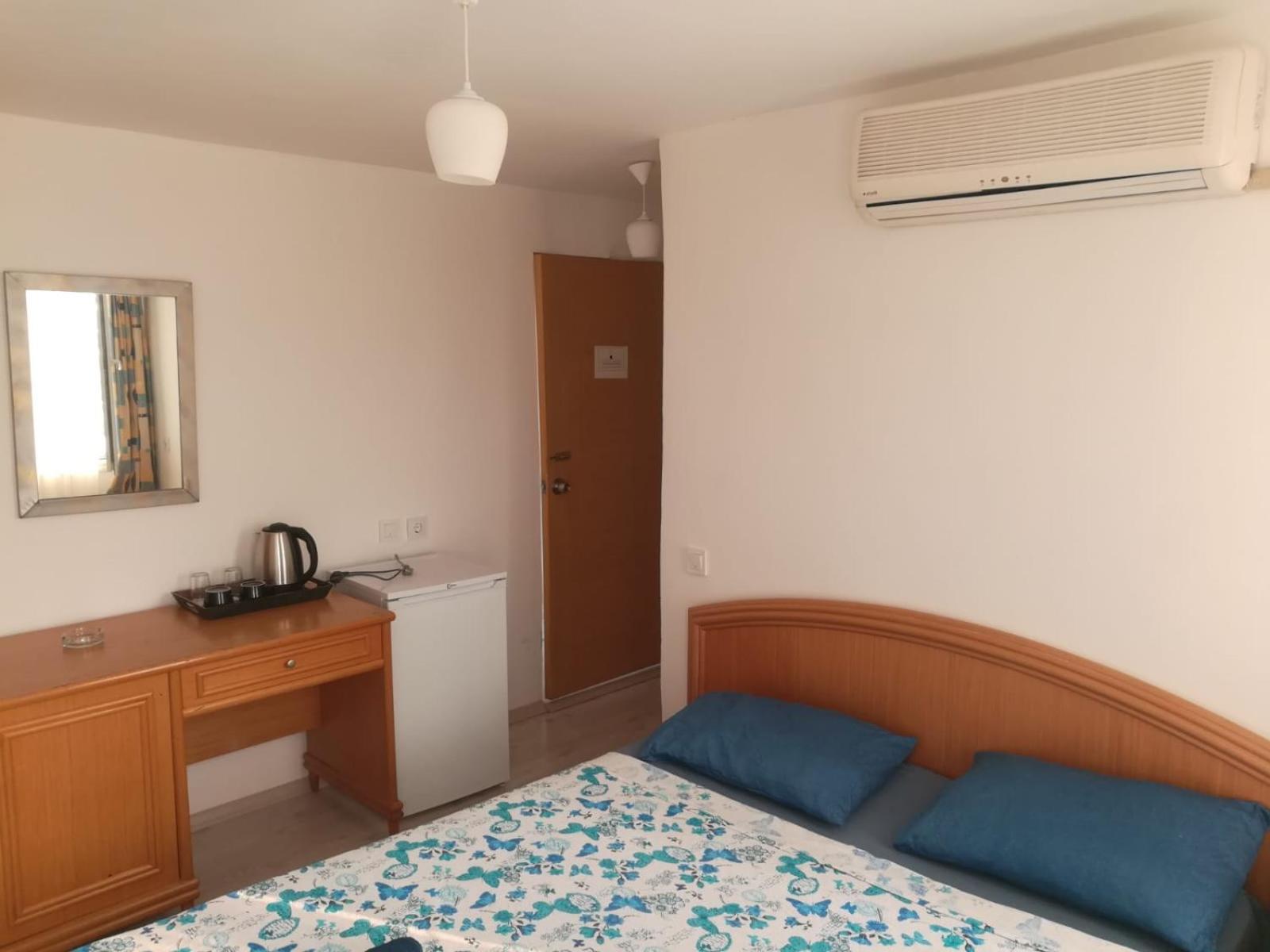 Bed & Breakfast Oezmert Antalya